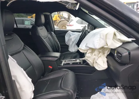 2022 Ford Explorer St z USA, uszkodzony, nr VIN 1FM5K8GC1NGB83871